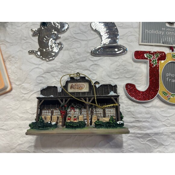 Christmas ornaments set of 8 misc ornaments some vintage pat the bunny Dr seuss - Picture 5 of 6